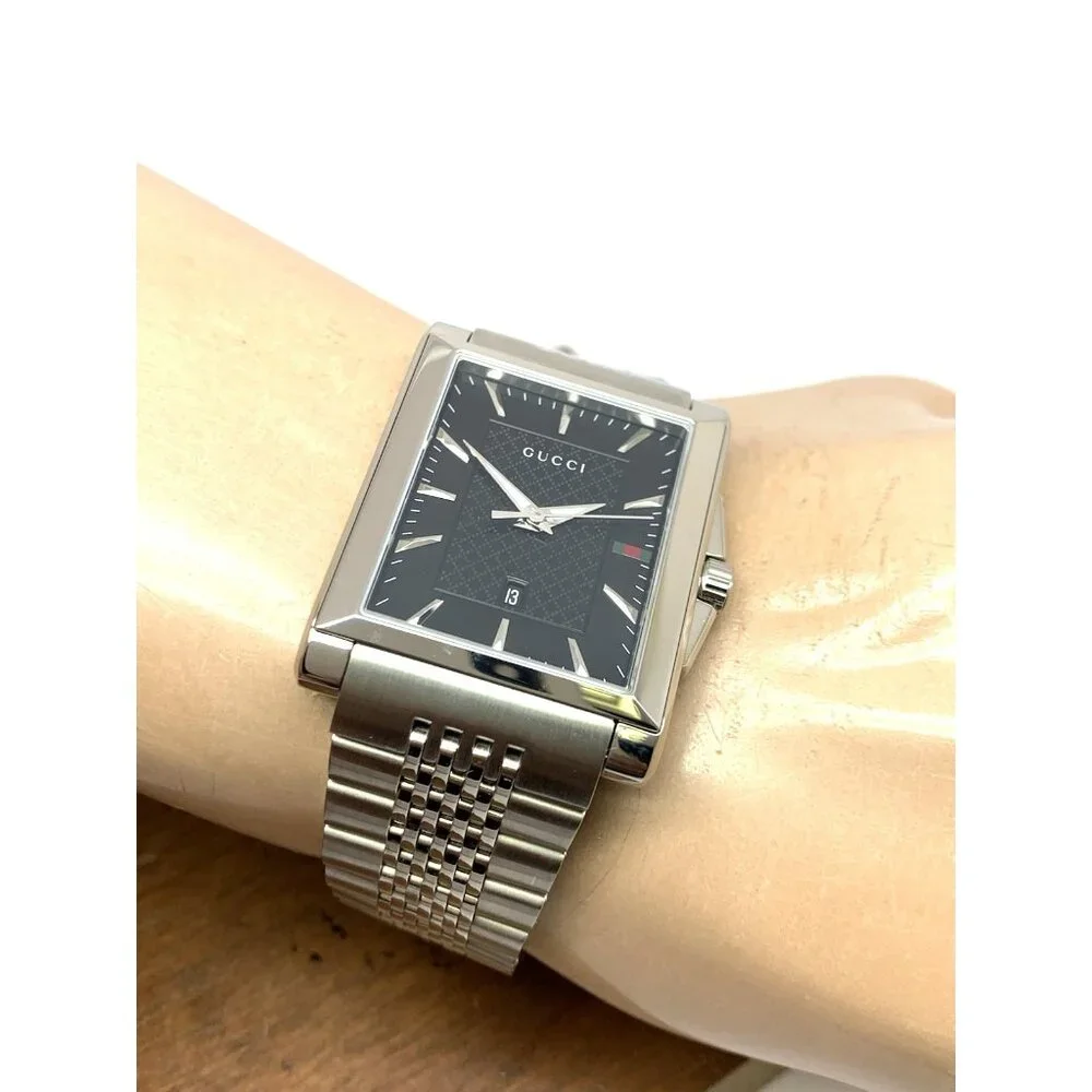 Gucci Men's Watch YA138401 G-Timeless Swiss Quartz Black Dial Silver Steel Tank
